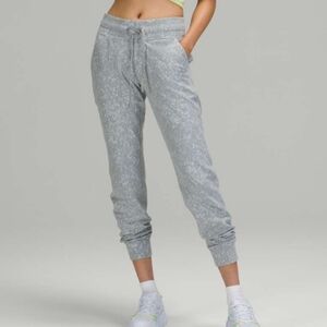Lululemon Ready to Rulu Jogger